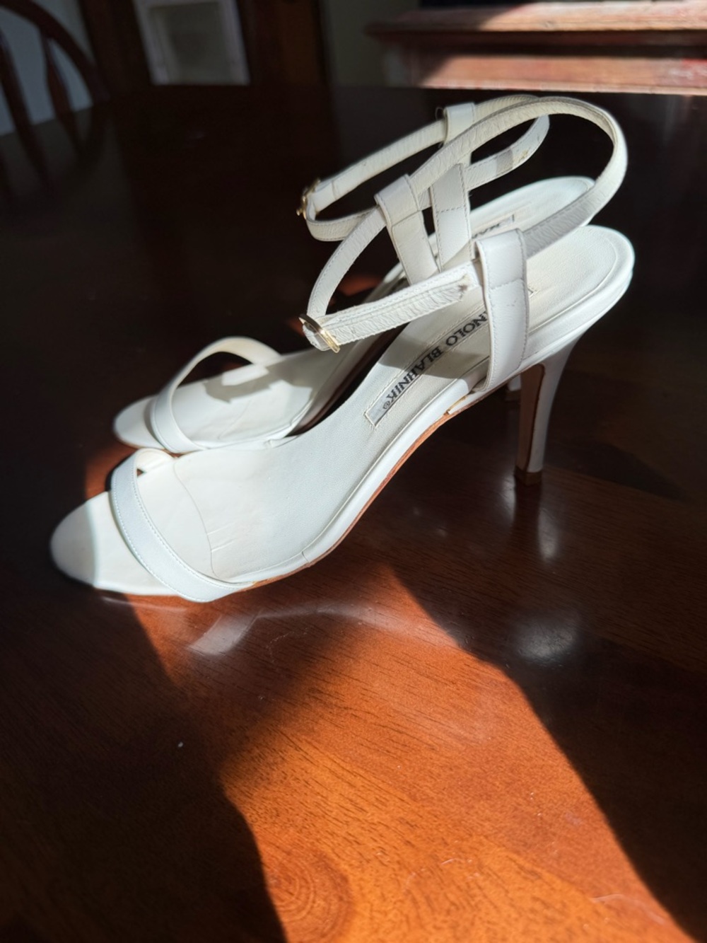 Manolo Blahnik Ivory Leather Slingback Heels - Picture 2 of 5